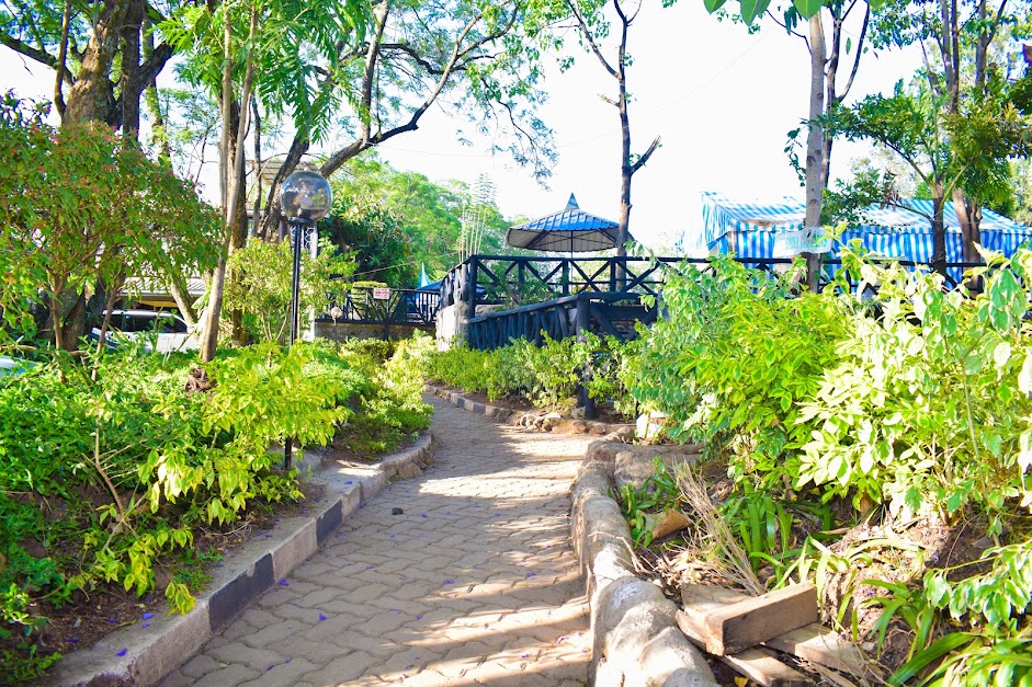 Garden & Private Dining
